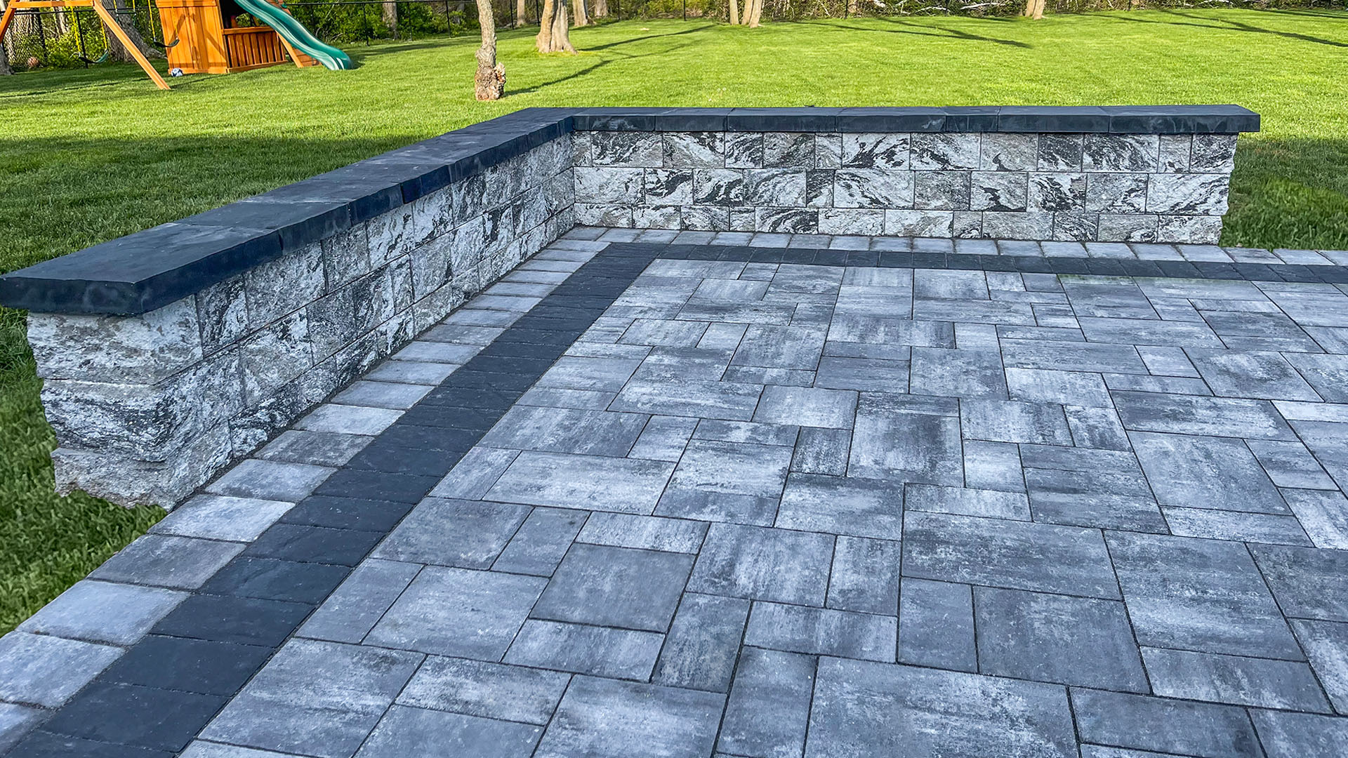 Stone Seating Wall, paver sitting wall | AffordablePatio.com