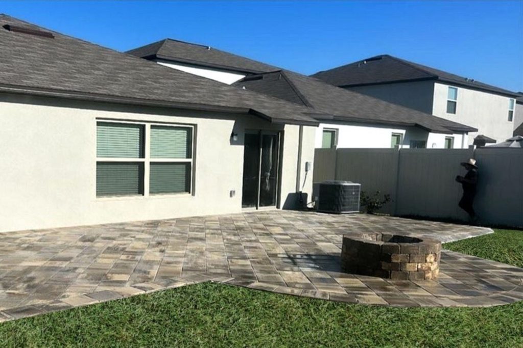 Patio Contractors in Apollo Beach, Paver patio contractors, Patio Construction, Paver Patio Construction, premier pavers, pavers for a driveway