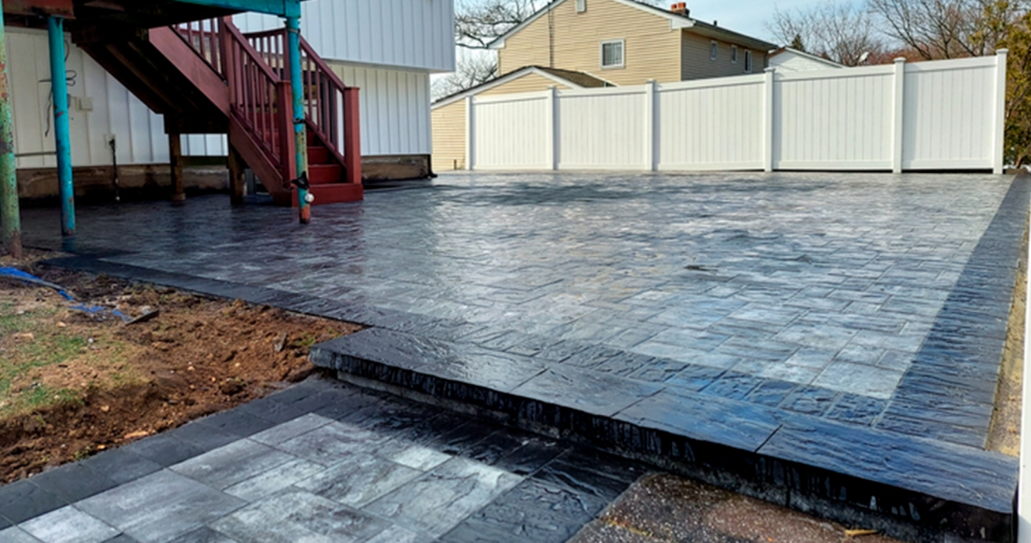 patio size for outdoor kitchen and fire pit seating layout