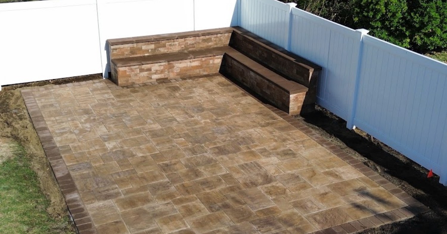 small backyard patio ideas